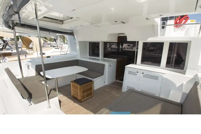 Hydra VIII, Foto 3