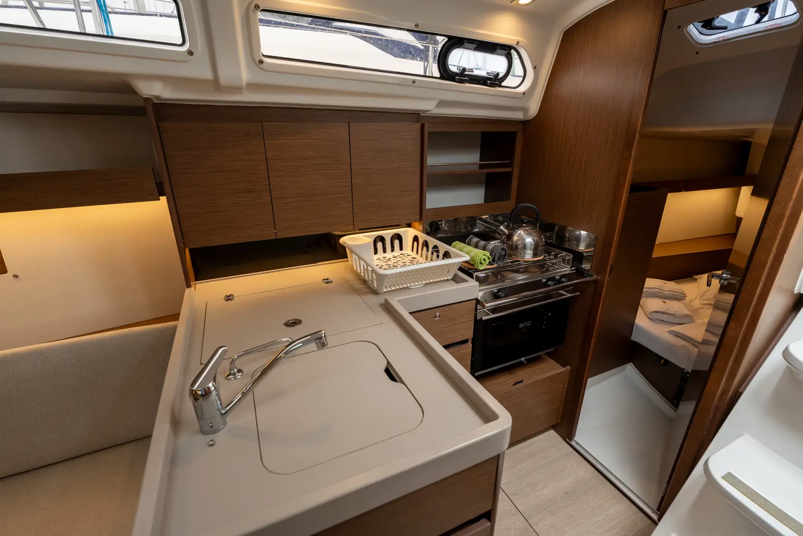 Pluto - Comfort line, Kitchen