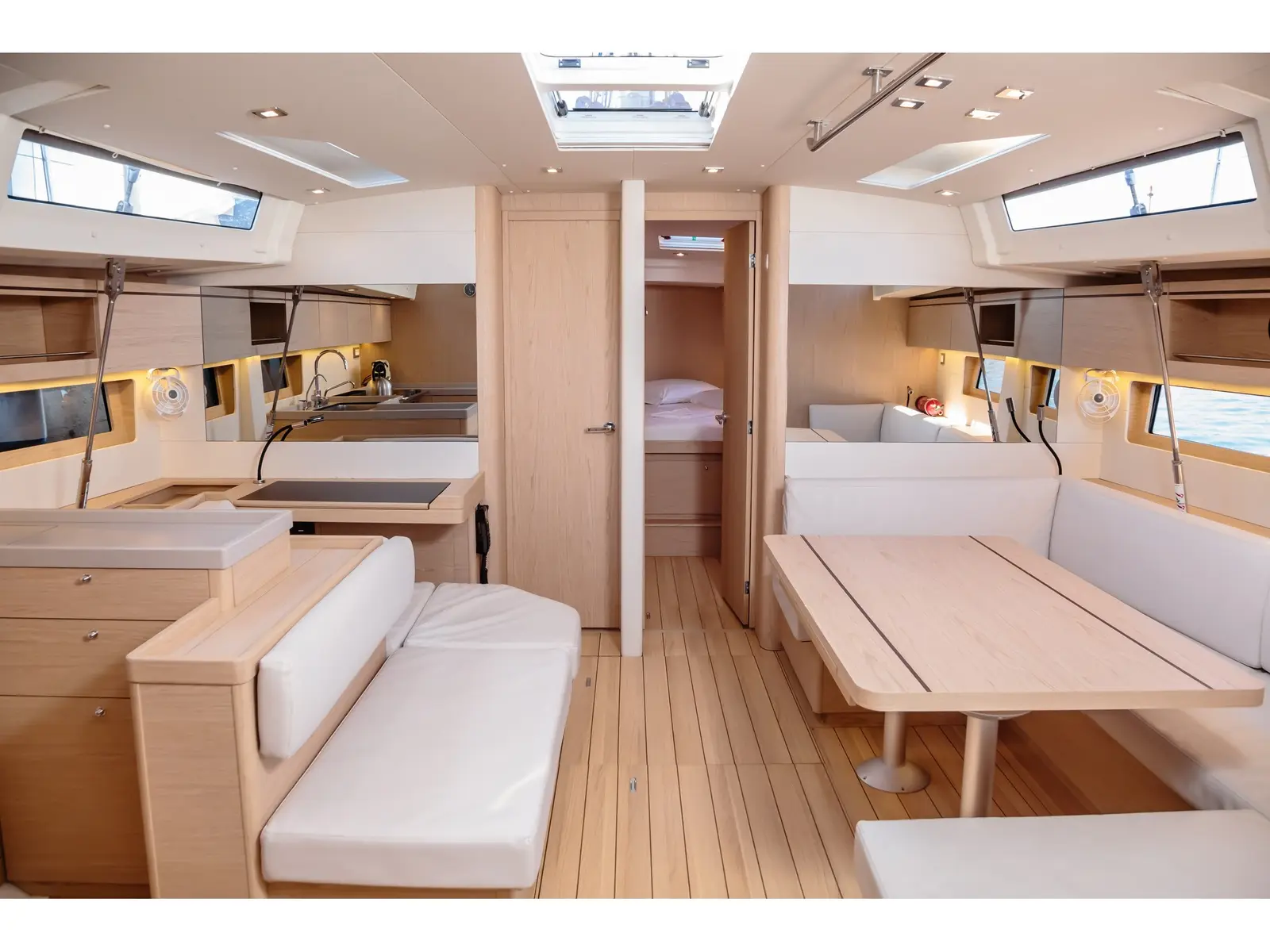 Maelle - Standard line, Interior image