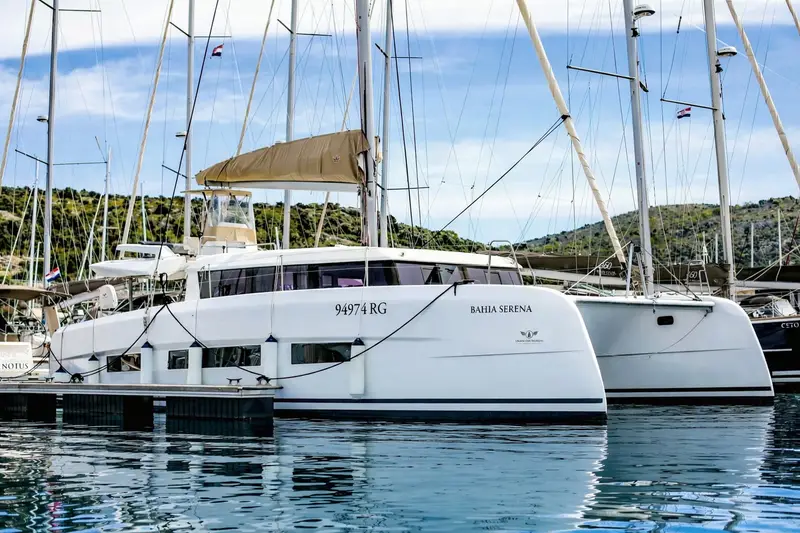 Bahia Serena, Dufour Catamaran 48