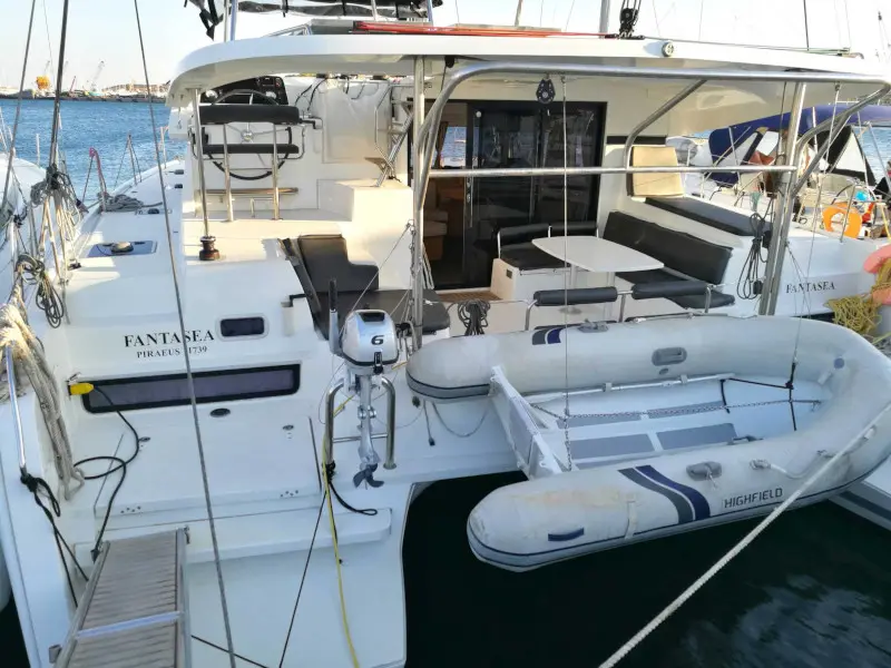 Fantasea, Lagoon 42