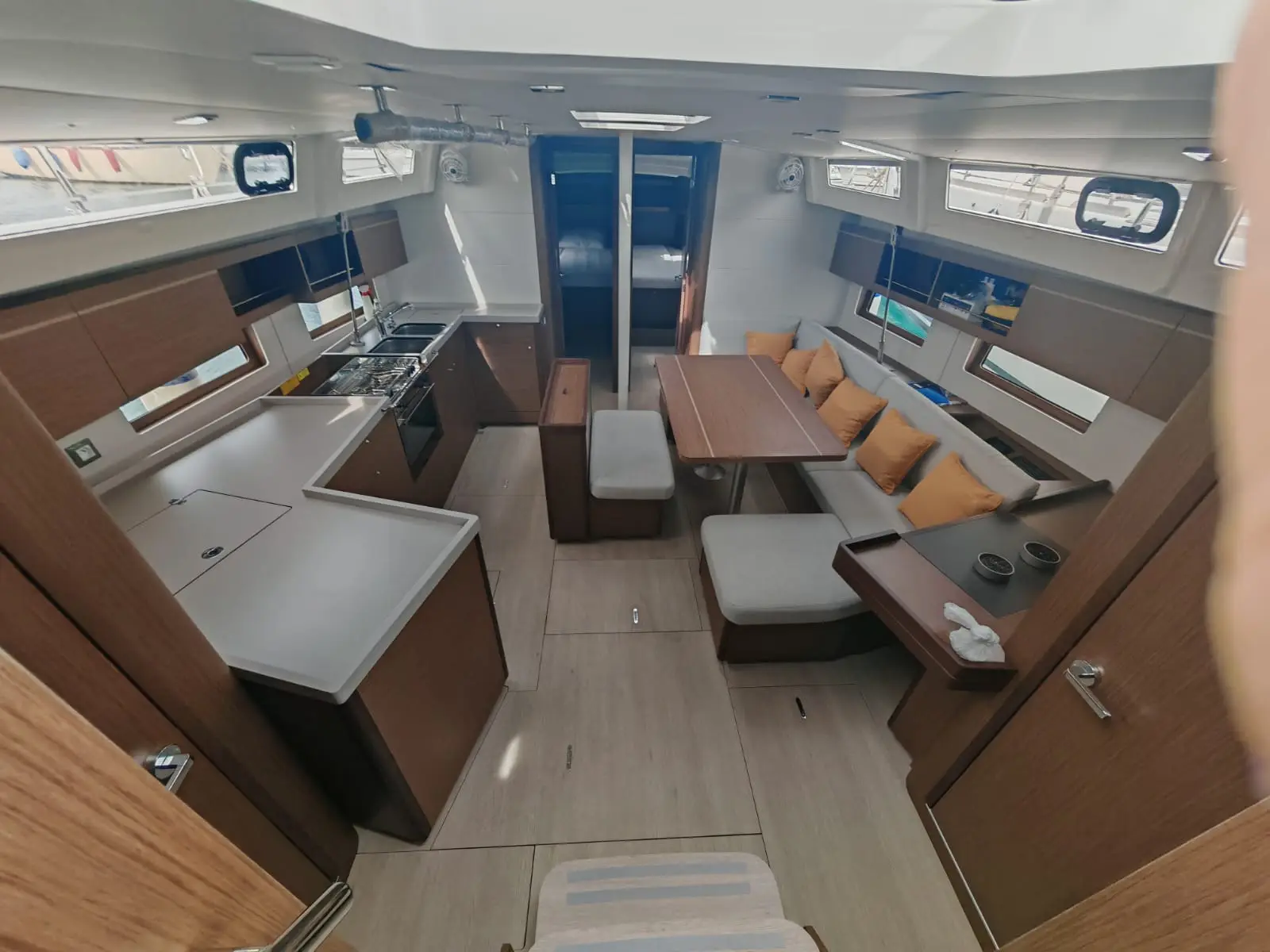 Aurora, Interior image