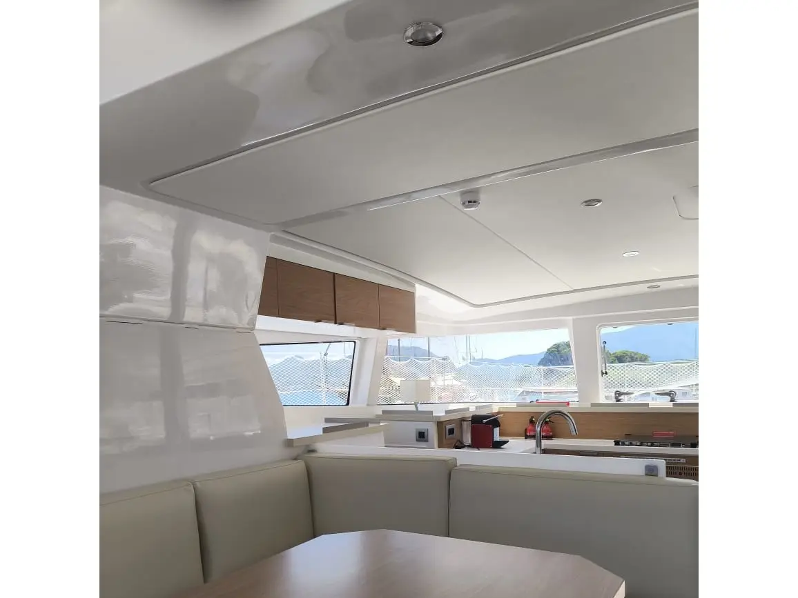 My Santa Irini, Interior image