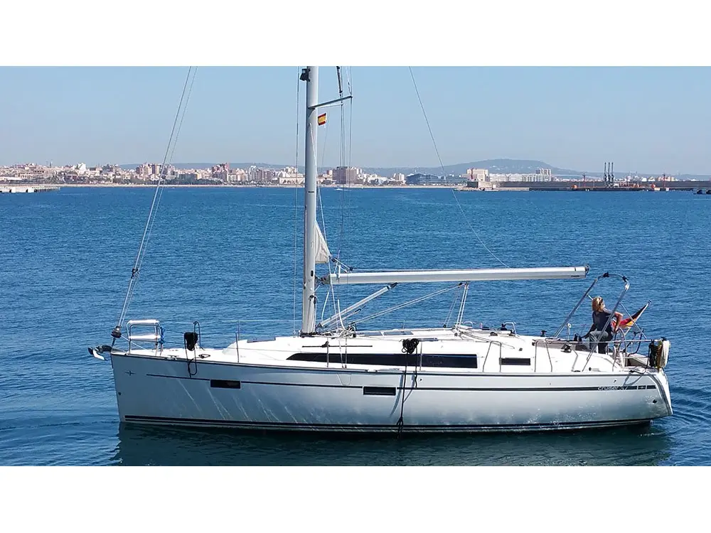 Black Pearl, Main image