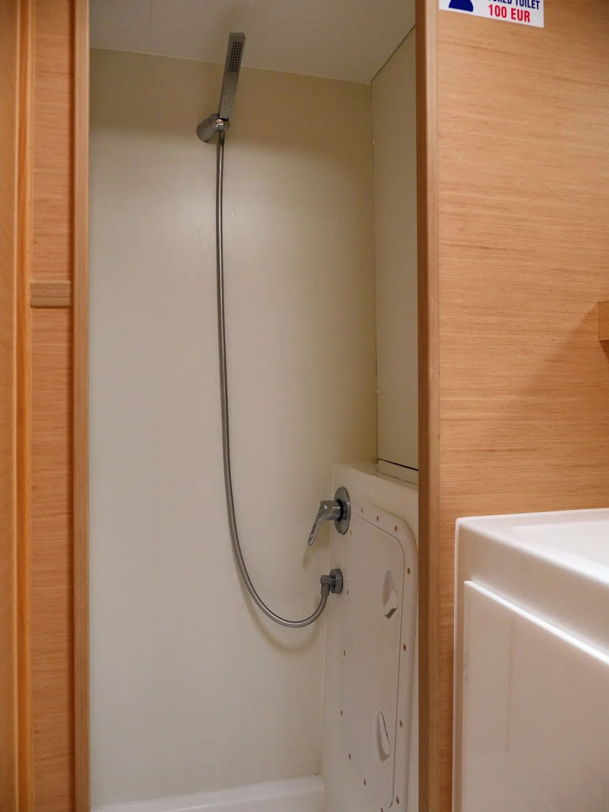 GALAPAGOS, Interior - shower (photo taken 2019)