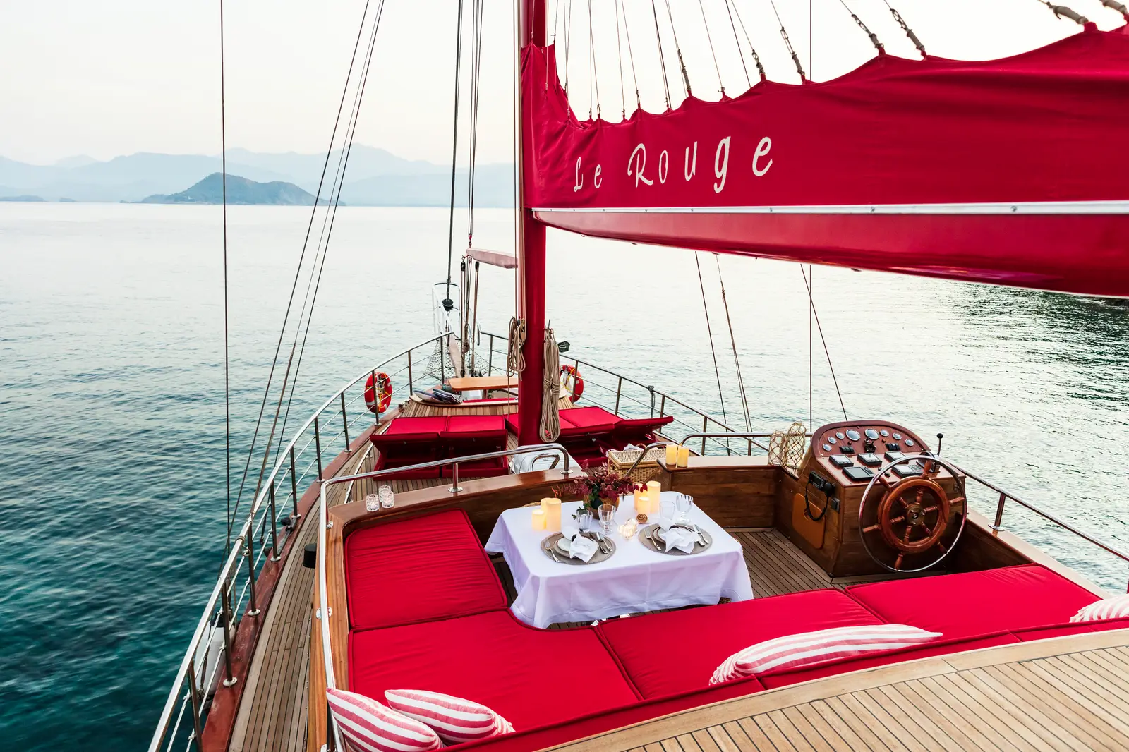 Le Rouge, Foto 21