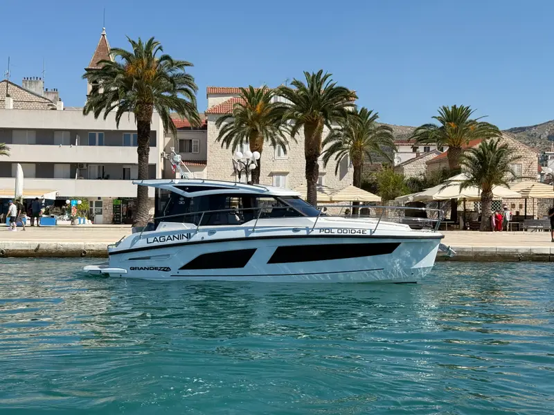 LAGANINI, Grandezza 30 OC