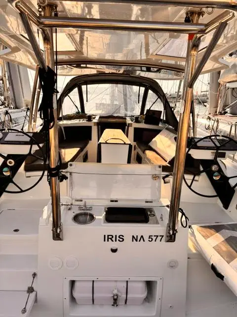 Iris, photo 12