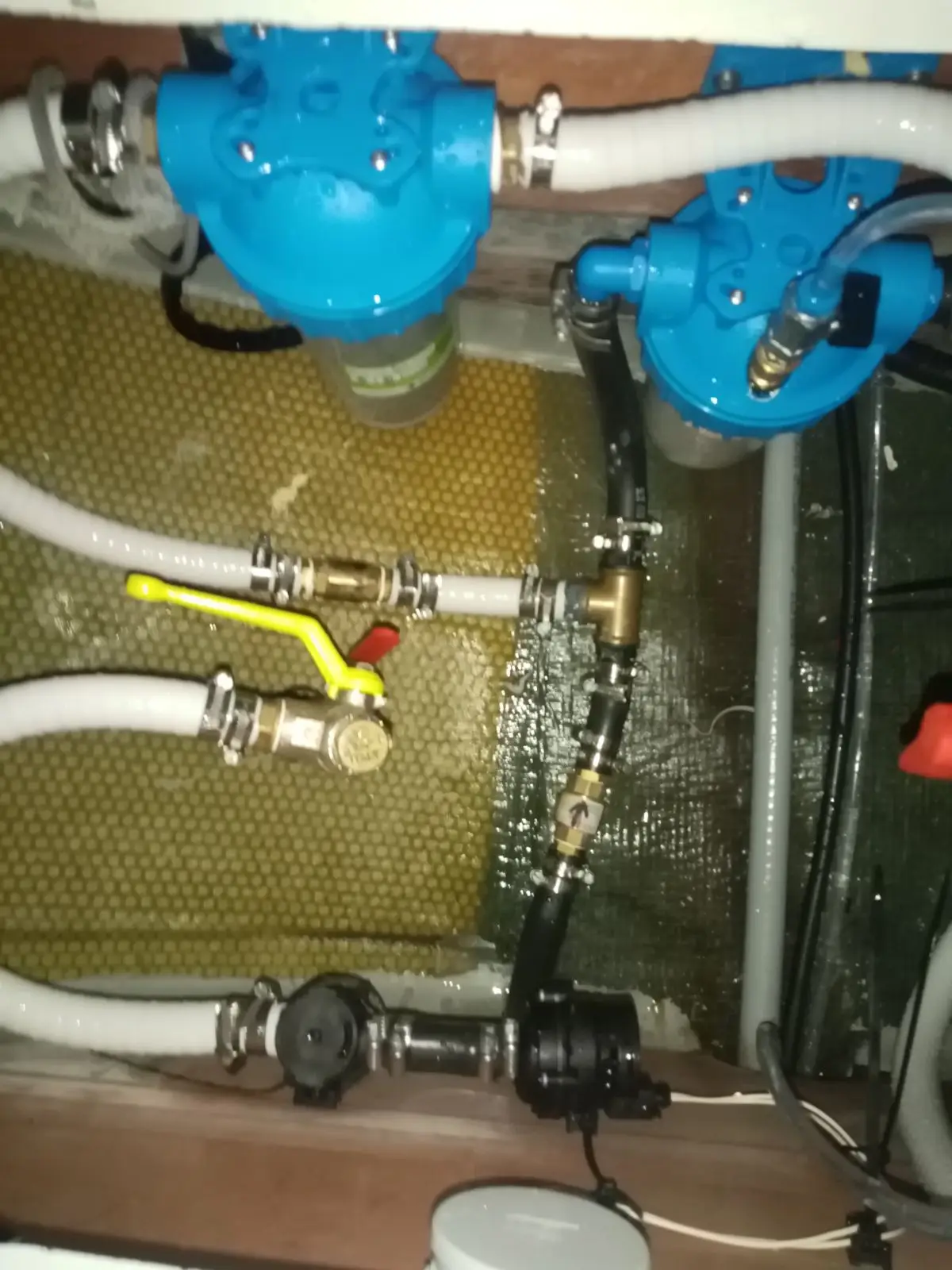 Belle, Plumbing 1