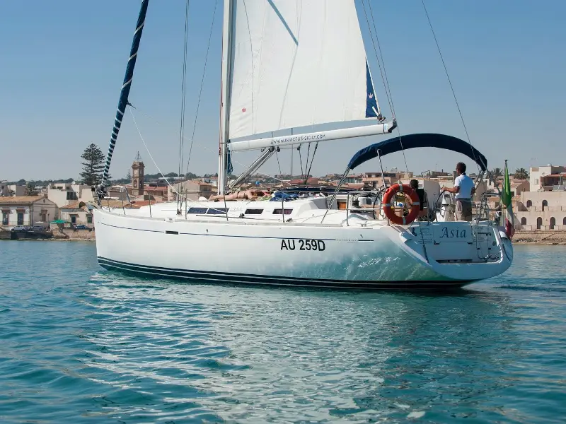 Asia, Dufour 455