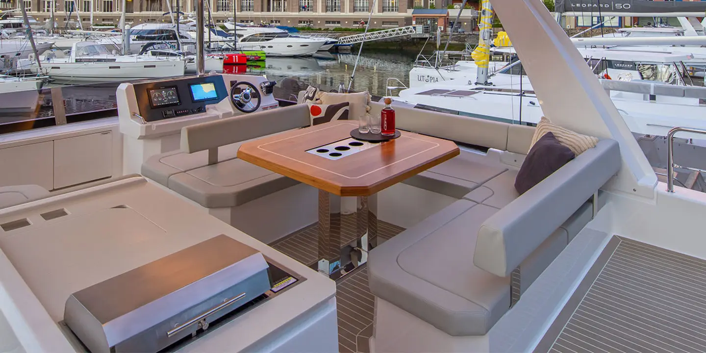 Moorings 403 PC Exclusive Plus, Foto 2