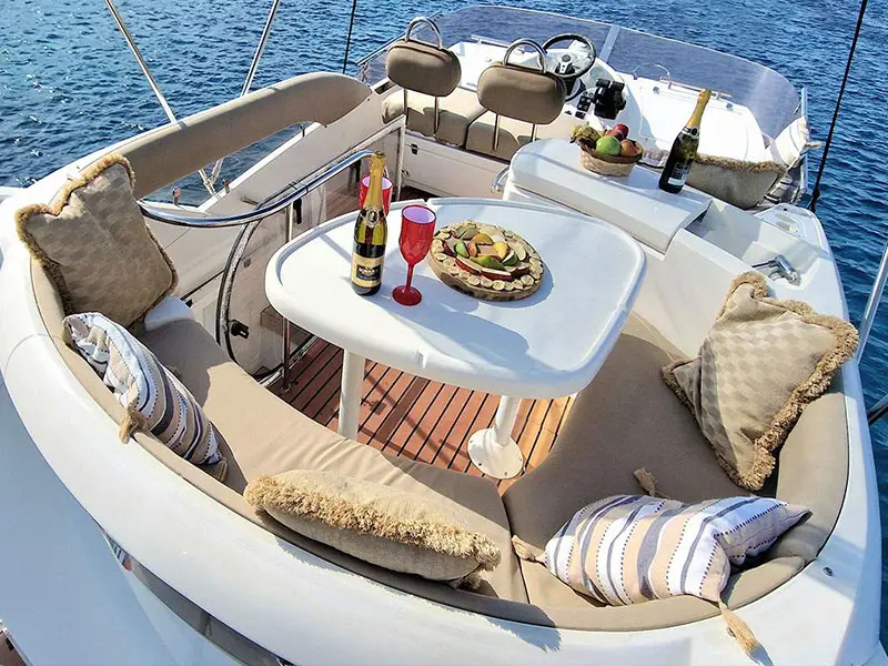 Fairline, Plan image