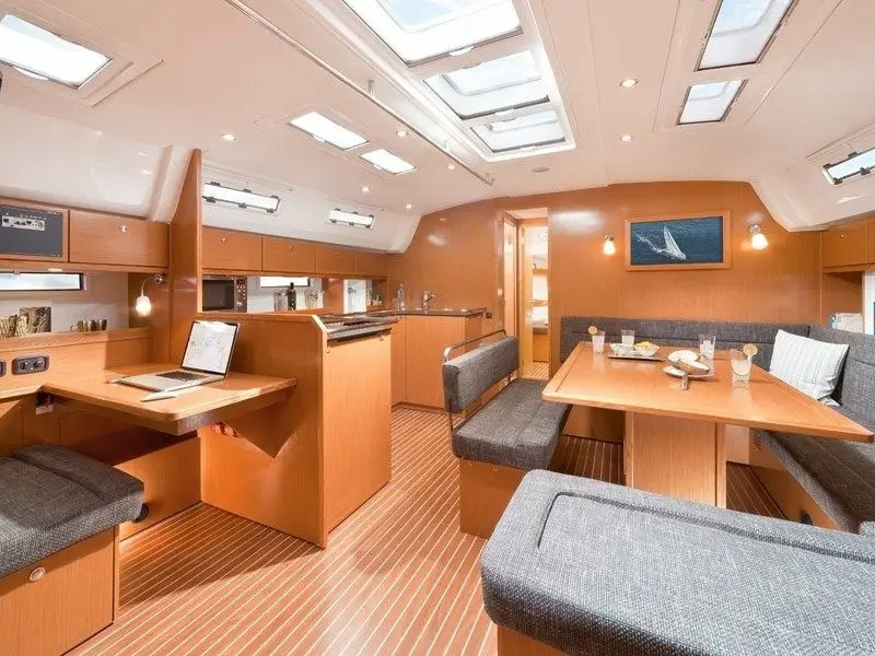 Aphrodite, Interior image