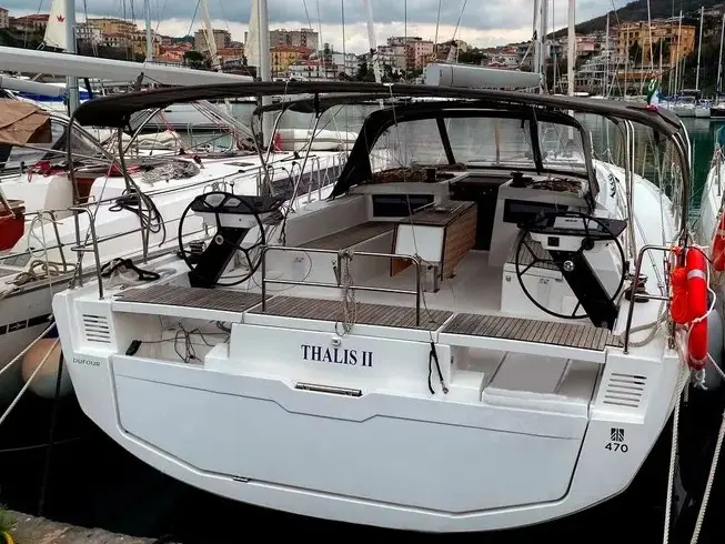 Thalis II, Dufour 470