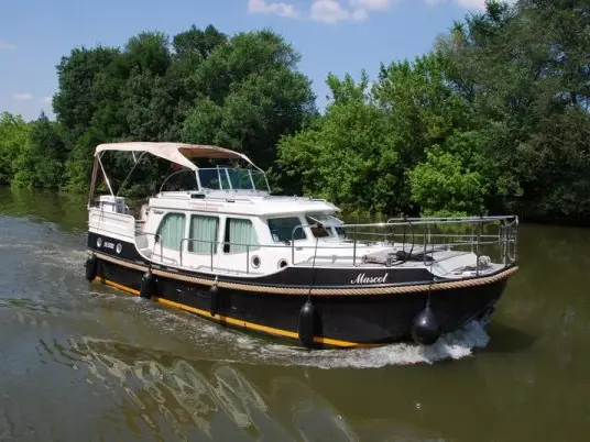 2508, Linssen Dutch Sturdy 320
