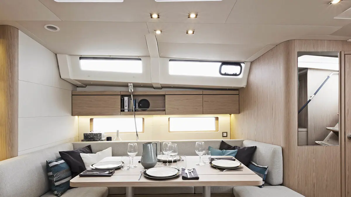 Oceanis 461/3/3 Premium, Foto 2