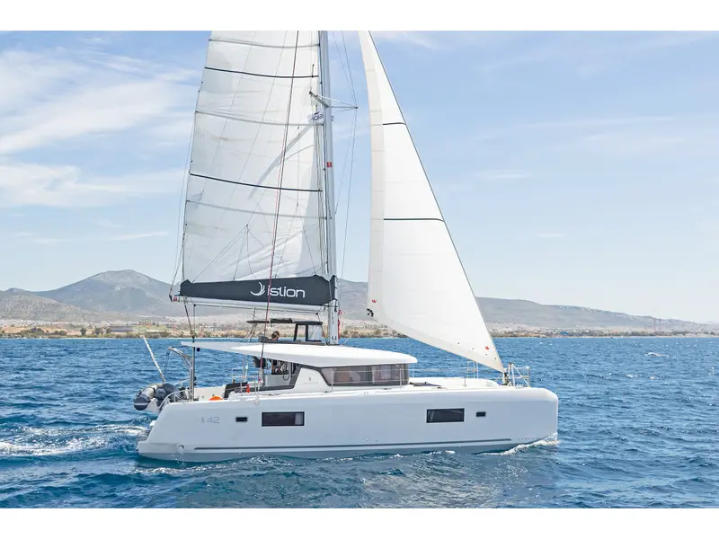Eternity (ONLY SKIPPERED), Lagoon 42