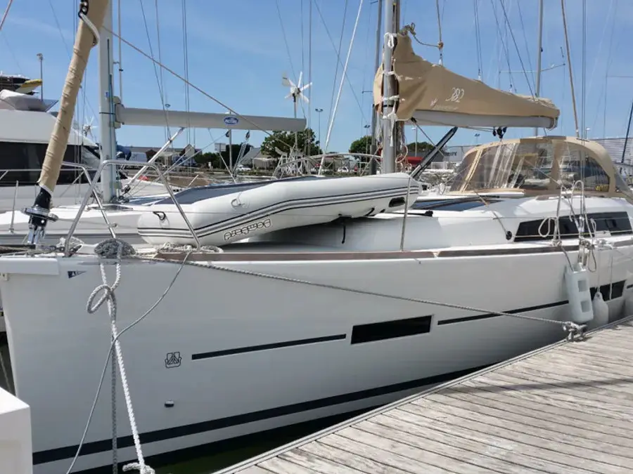 Excalibur, Dufour 382 Grand Large