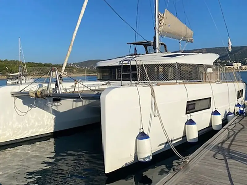 ESTEREL, Lagoon 40