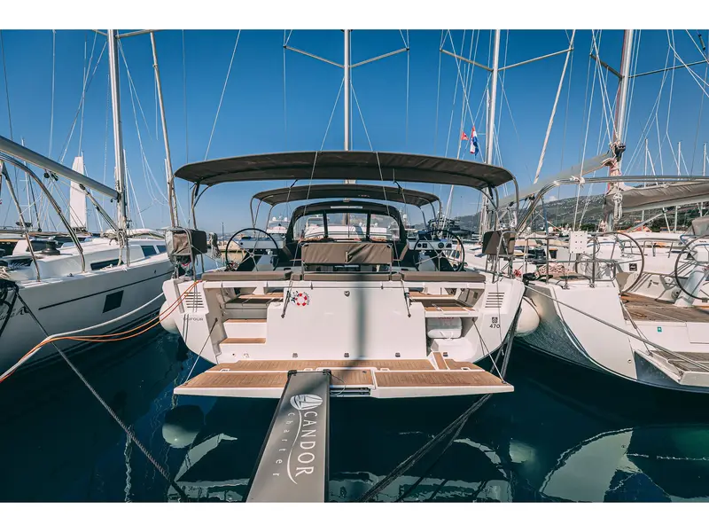 Angelique, Dufour 470