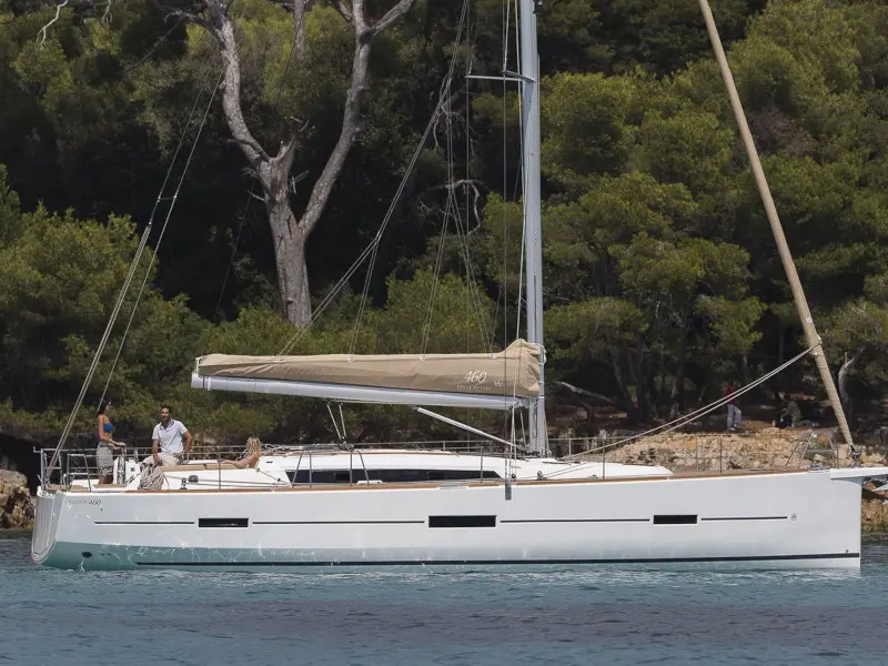 Avior, Dufour 460 Grand Large