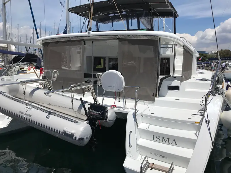 Lagoon 450 Fly