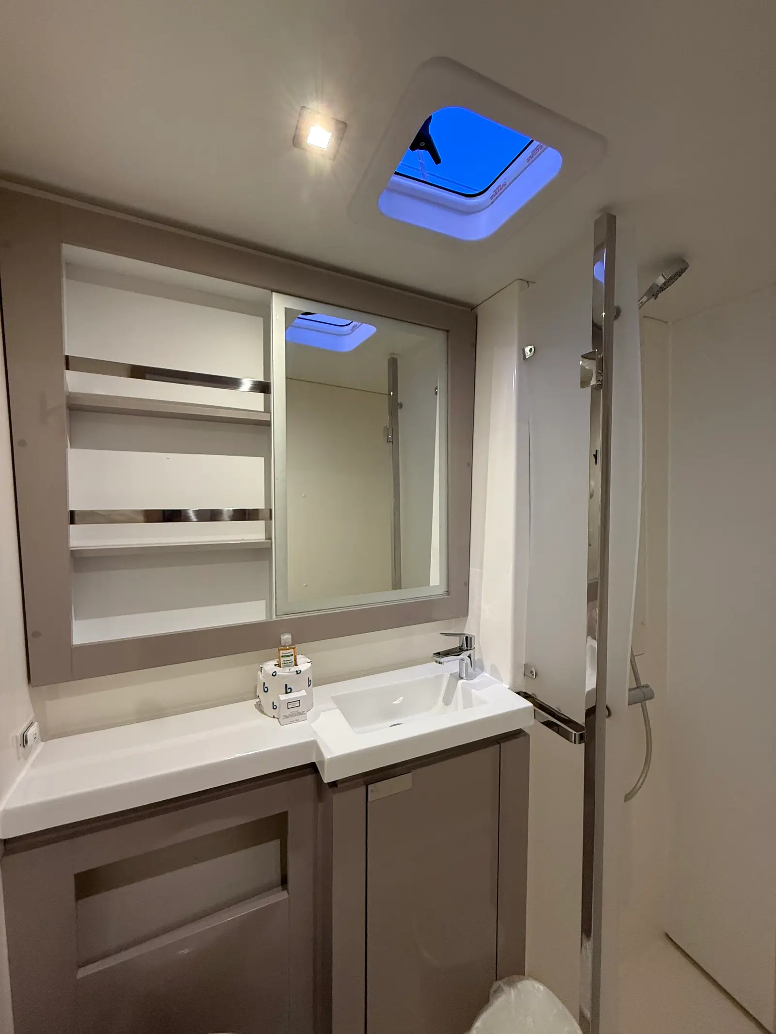 Nauti Intentions, Foto 5