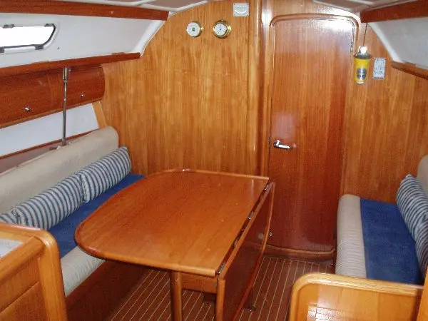 S/Y Athina, Interior image