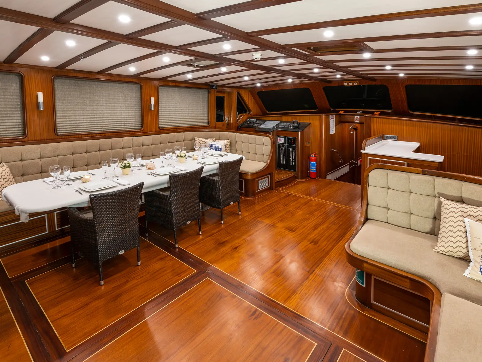 Estrella de Mar, Interior image