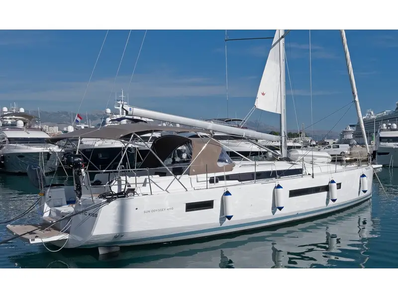 Mystic Kiss, Sun Odyssey 490